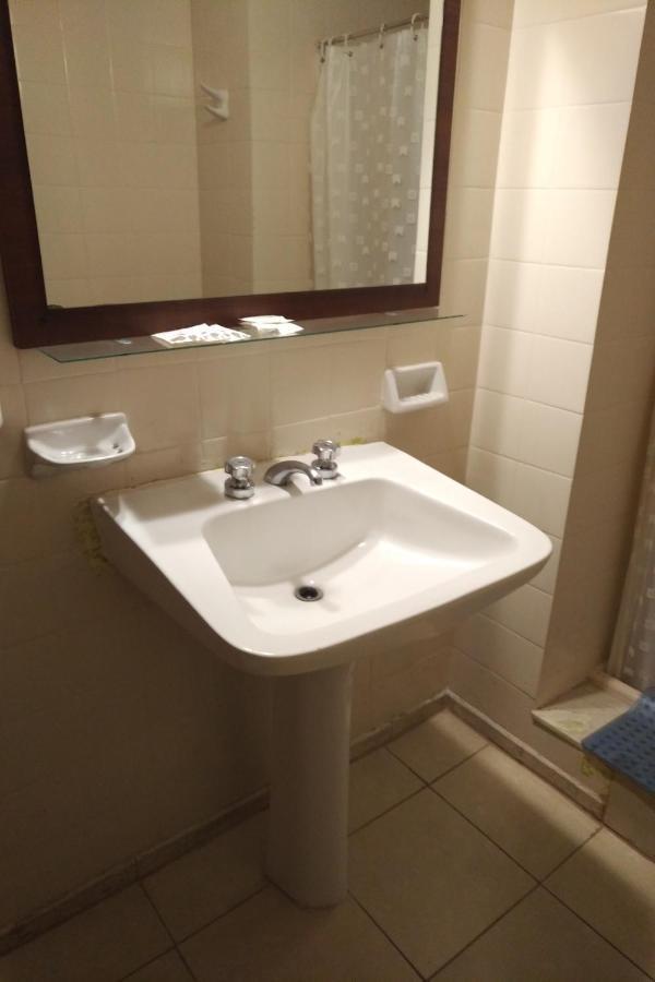 Crystal Hotel Salta Dış mekan fotoğraf